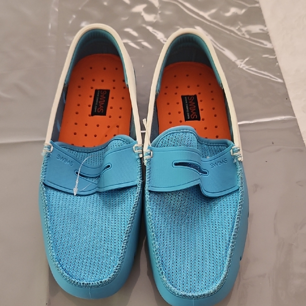 Swims UNIQUE Aqua Blue Loafers.  NWot....Men's Size 8